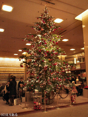 2006年帝国ホテルのクリスマスツリー