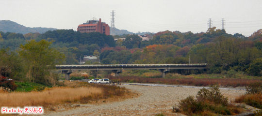 月田橋から見た学校橋方面
