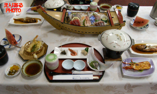 夕食は舟盛付きの和食ご膳の夕食＠館山シーサイドホテル