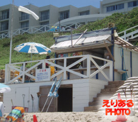 下田プリンスホテル付近のビーチの売店