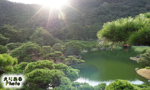 栗林公園 芙蓉峰から見た風景