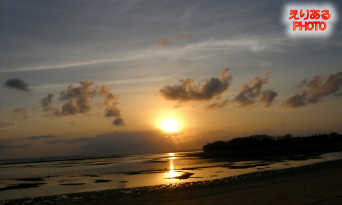 バリ島ザ・ラグーナ・リゾート＆スパ、ヌサドゥア、バリ（THE LAGUNA A LUXURY COLLECTION RESORT）で見た朝陽