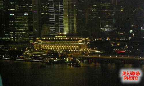 シンガポールフライヤーからの夜景 - マーライオンパークの方向