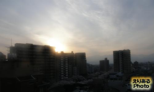 富山マンテンホテルから見た朝陽