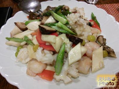 中国家庭料理　菜工房　大皿料理のコース料理　本日の海鮮二種の炒め