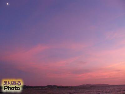 館山北条海岸からの夕焼けと月 2015年7月25日
