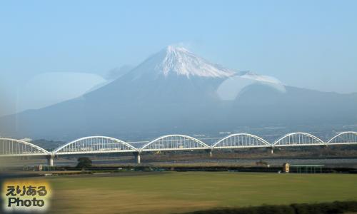 東海道新幹線新幹線から見た富士山