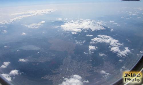 飛行機から見た富士山2016