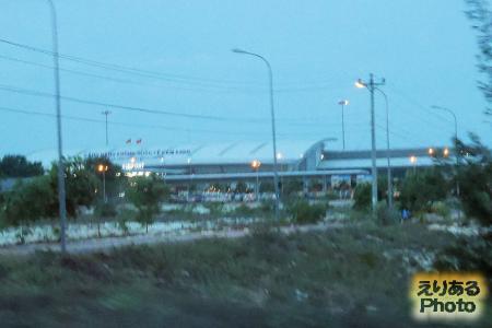 カムラン国際空港