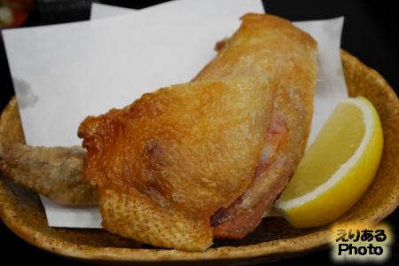 ひな鶏の素揚げ＠鶏味座 京橋エドグラン店