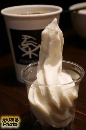 飲み物とソフトクリーム＠豊洲ダイニング 梟 FUKUROU